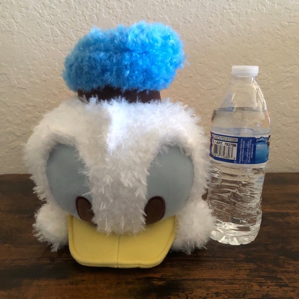Toreba 48cm Donald Duck - Red Cheek Mega Jumbo Lying Down Halloween Plushy (NWT)